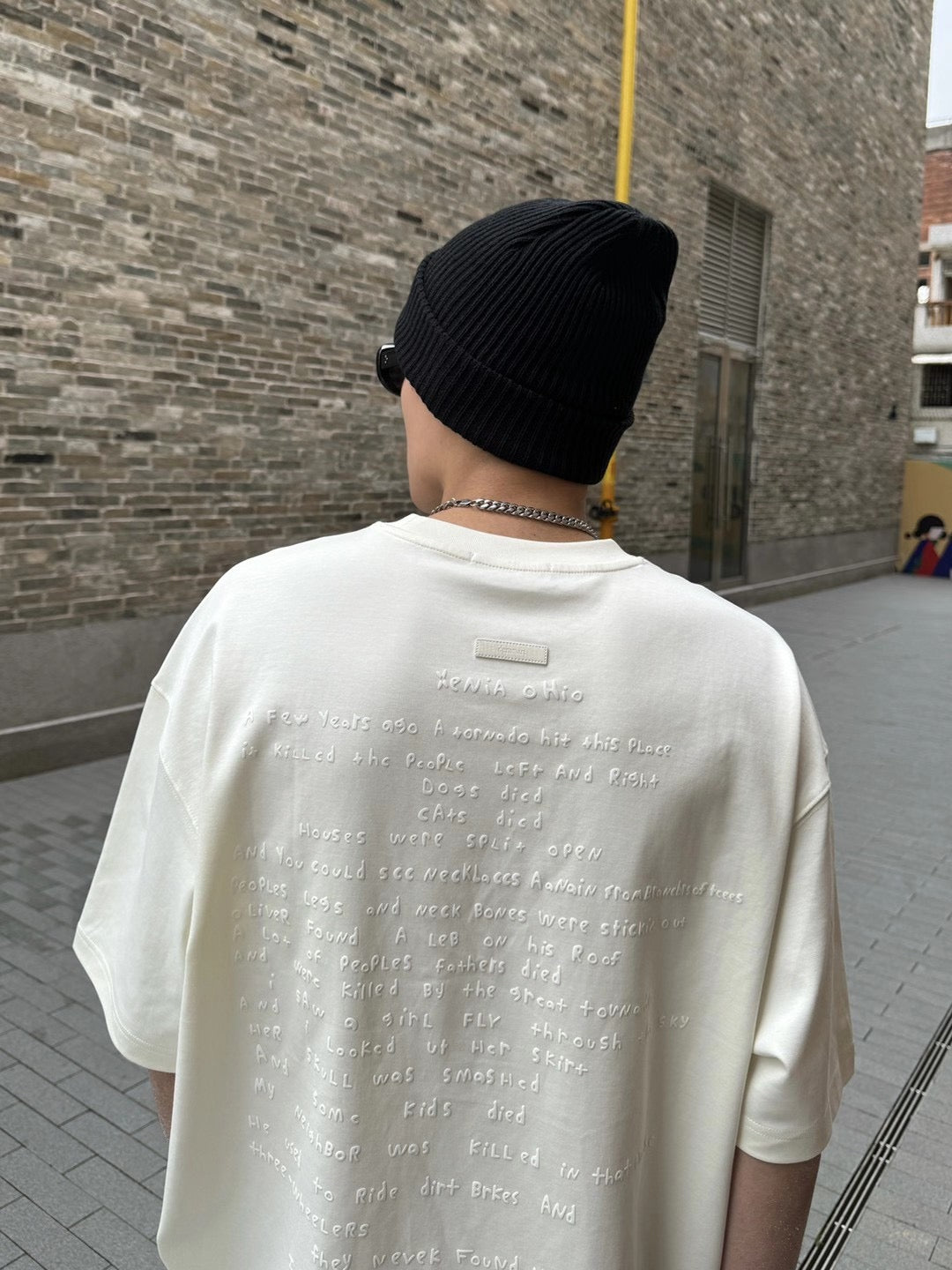 Leaf embroidery T-shirt