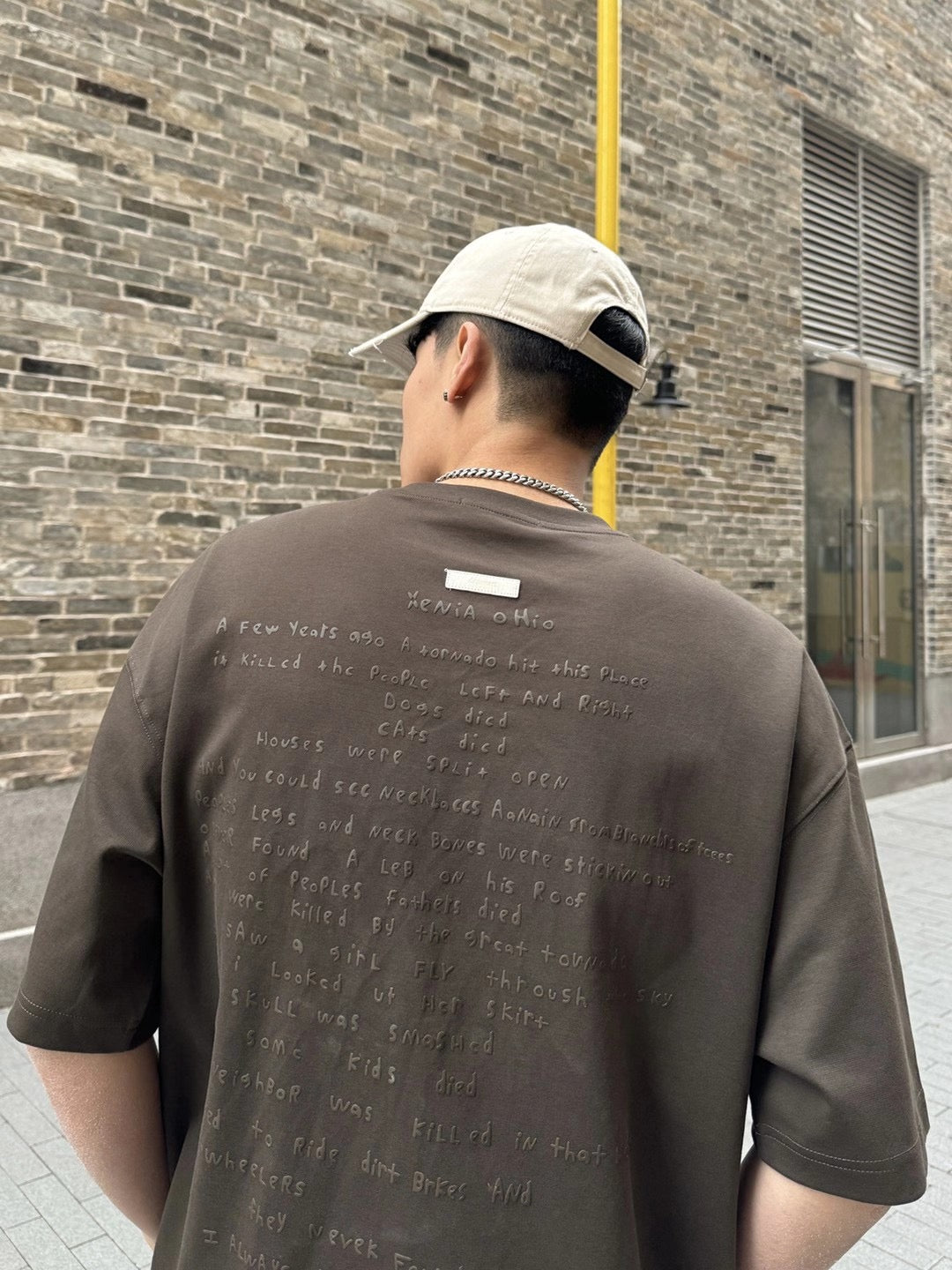 Leaf embroidery T-shirt
