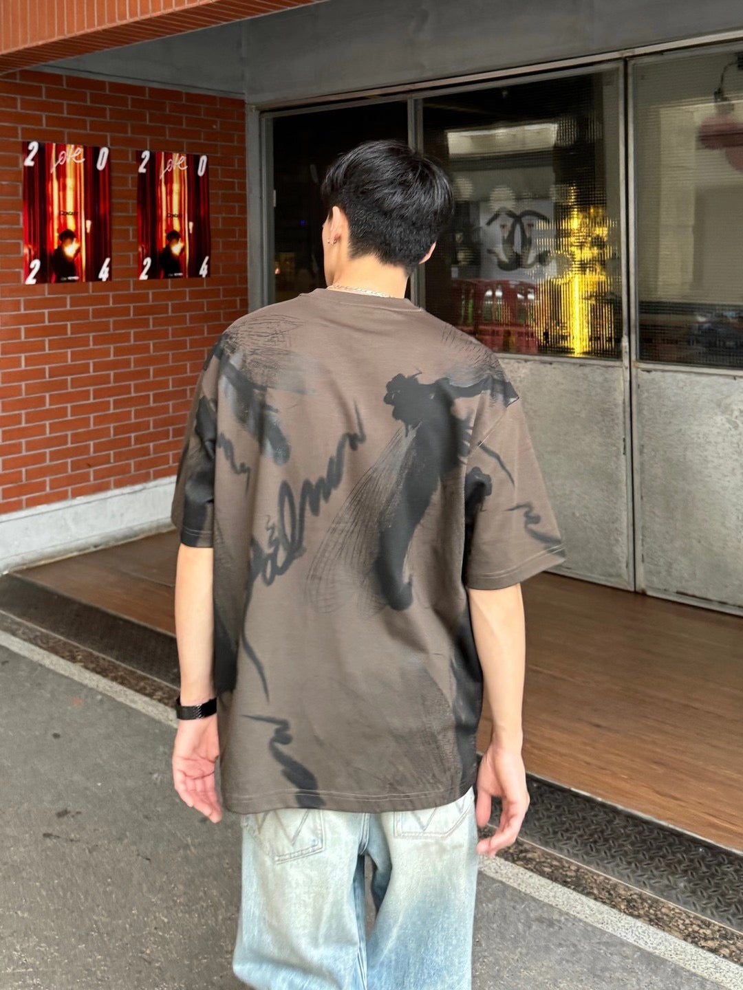 Ink graffiti painting T-shirt