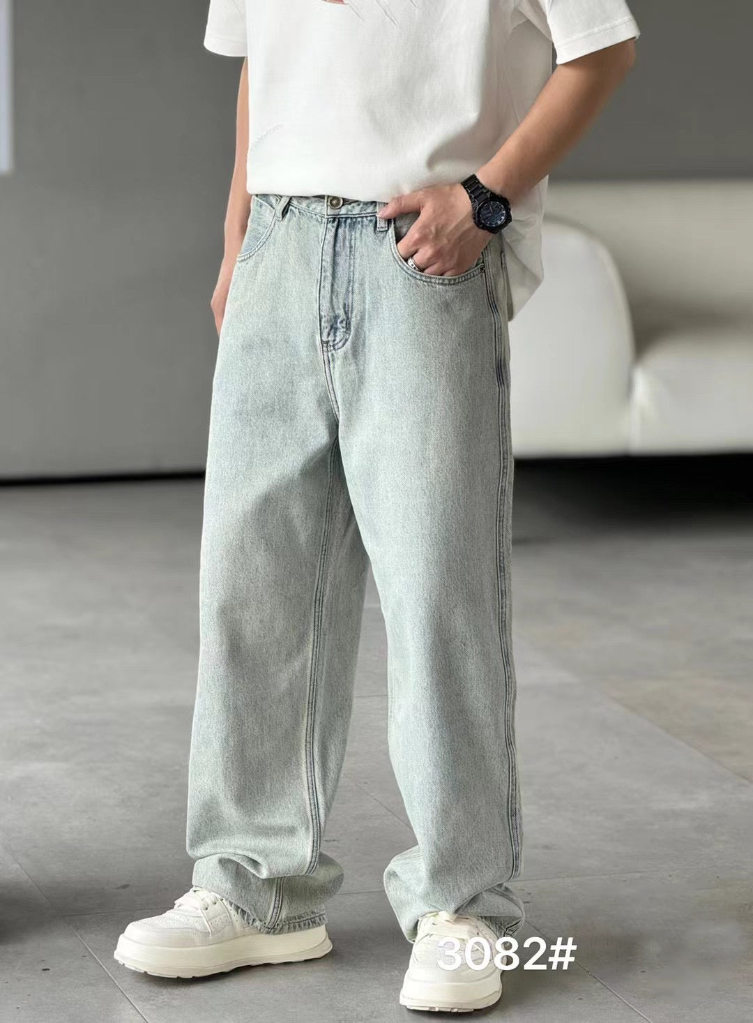 Straight light jeans