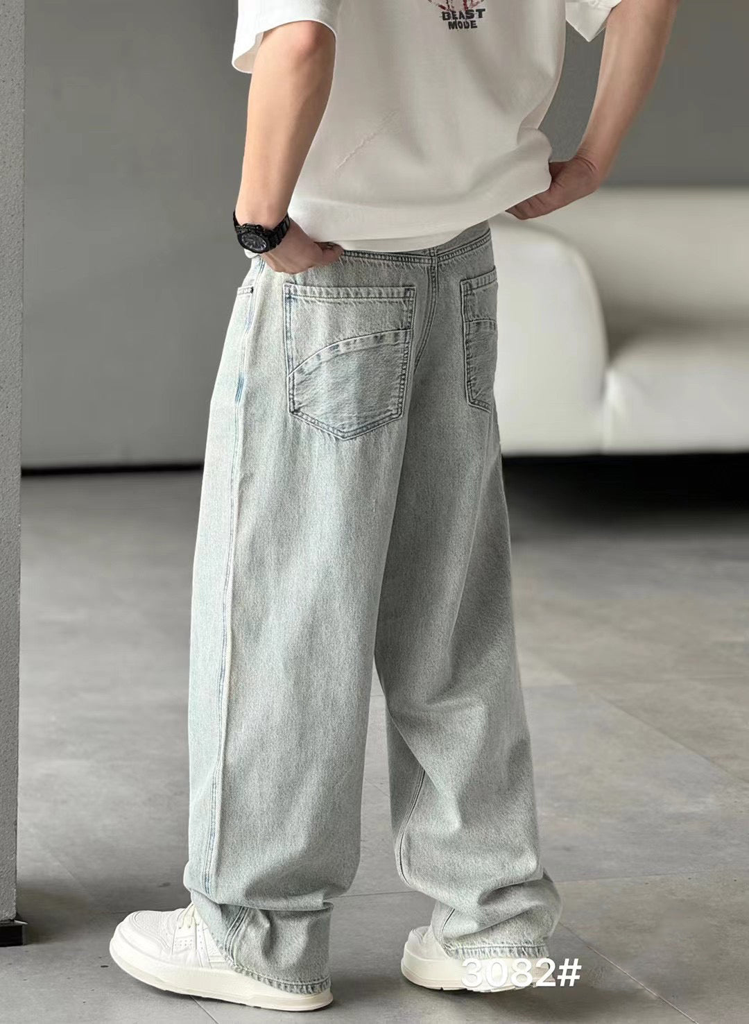 Straight light jeans