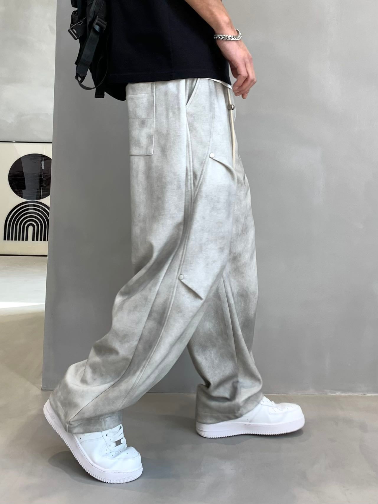 Make old dirty sweatpants